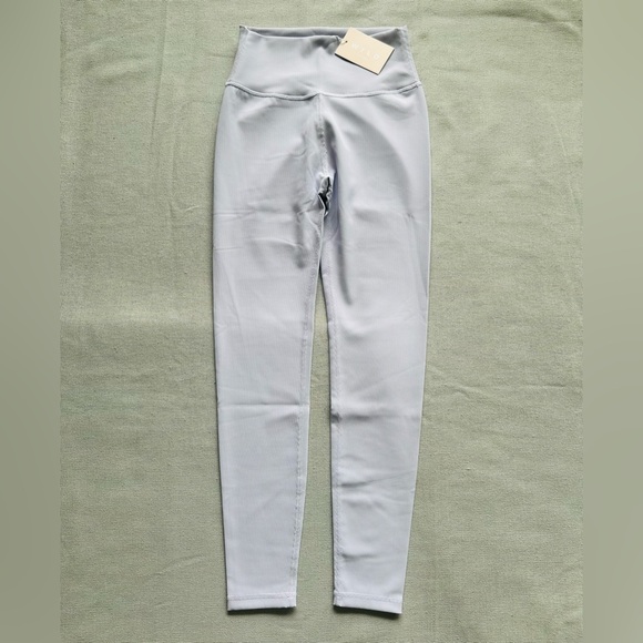 Wilo The Label Base Ribbed Lilac Leggings - Picture 5 of 10